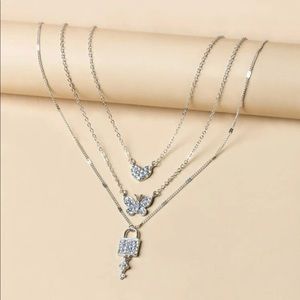 Rhinestone Pendant Layered Necklace